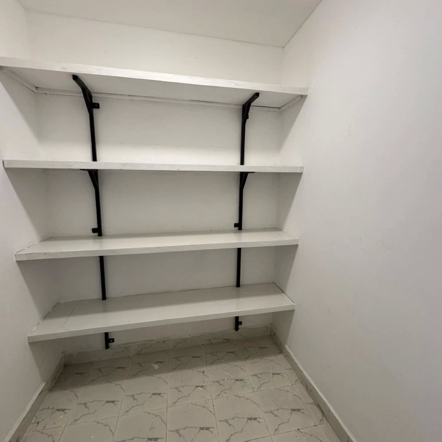 Spacious 3-Bed Bungalow in Kitengela | Ensuite, Parking, Fibre Internet – Ksh 65,000