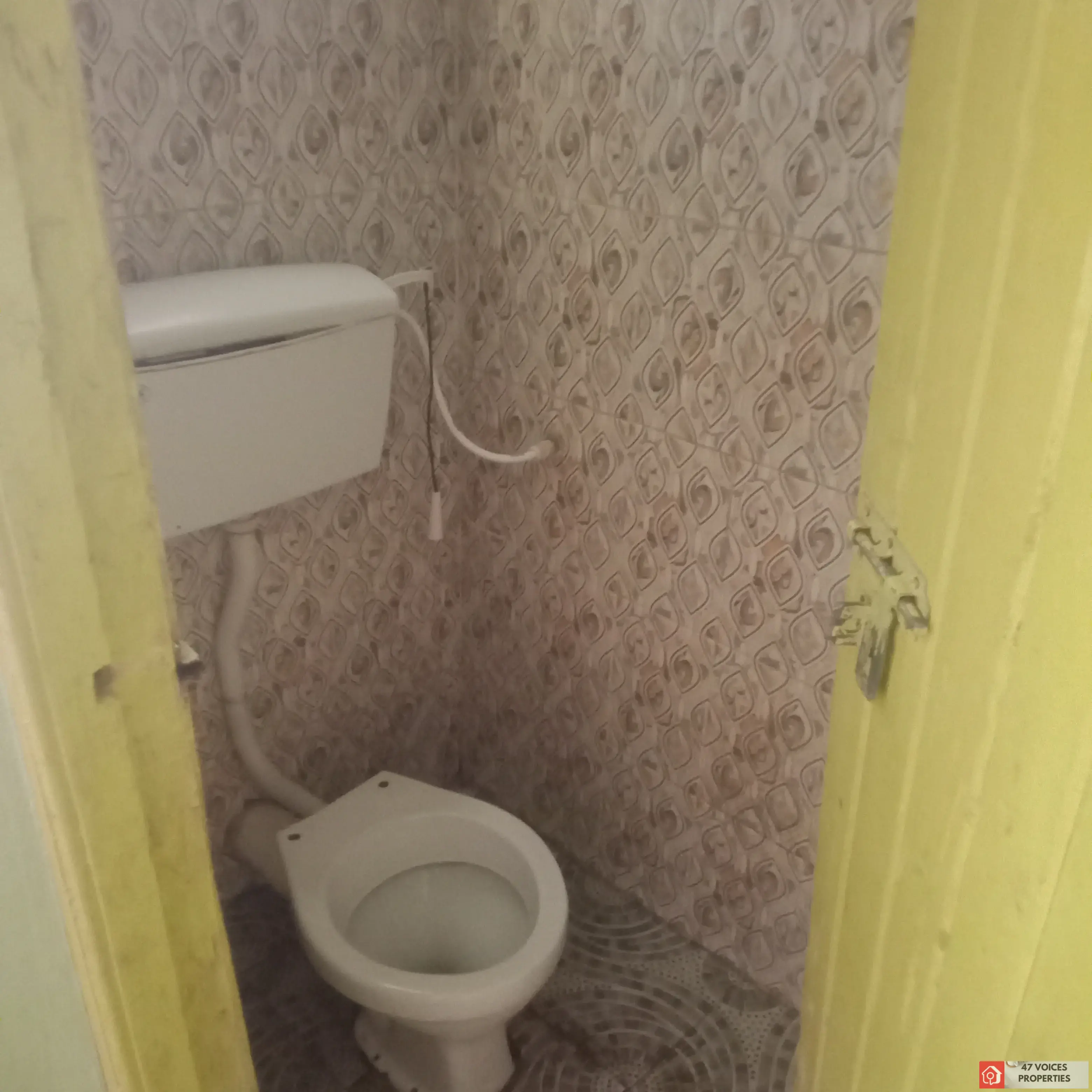 Bedsitter apartment in Kiganjo